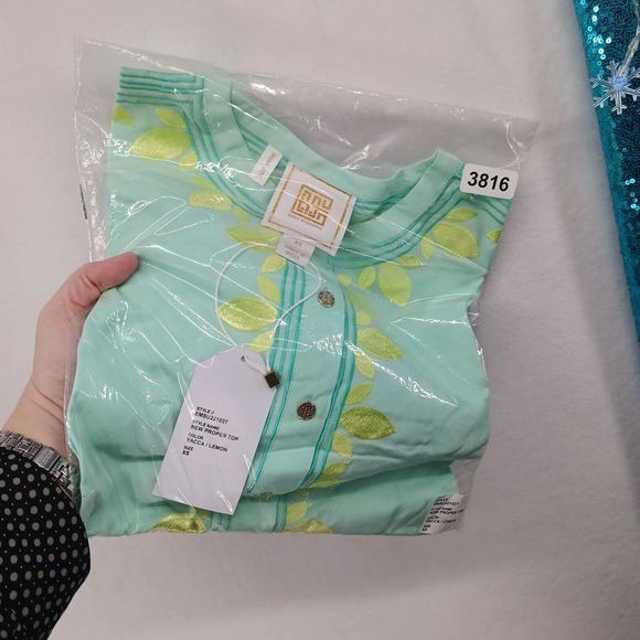 NWT/Bag Emily McCarthy New Proper Top SZ XS Yacca/Lemon 100% Tencel $220 MSRP - Picture 2 of 16